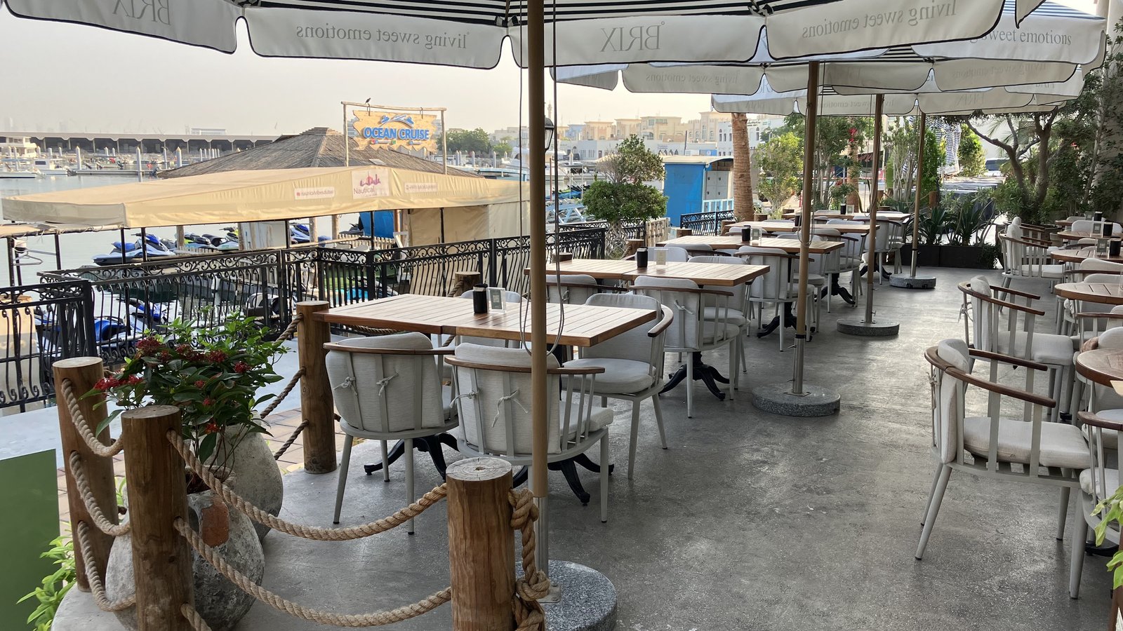 BRIX Café