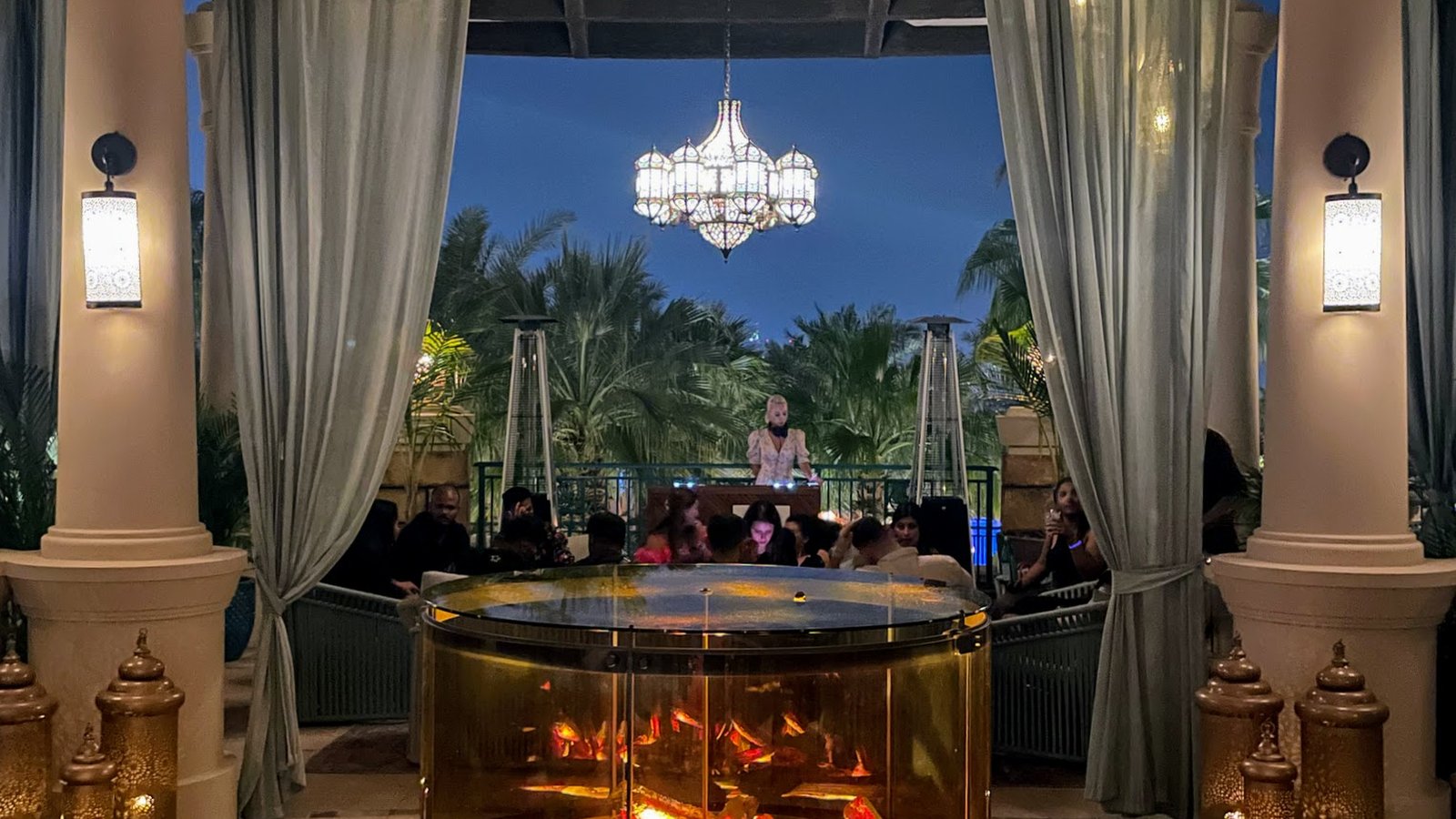 Arabian Terrace Lounge