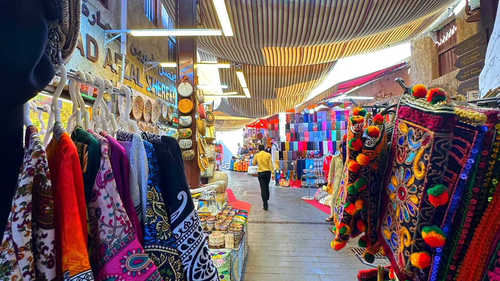 Meena Bazar