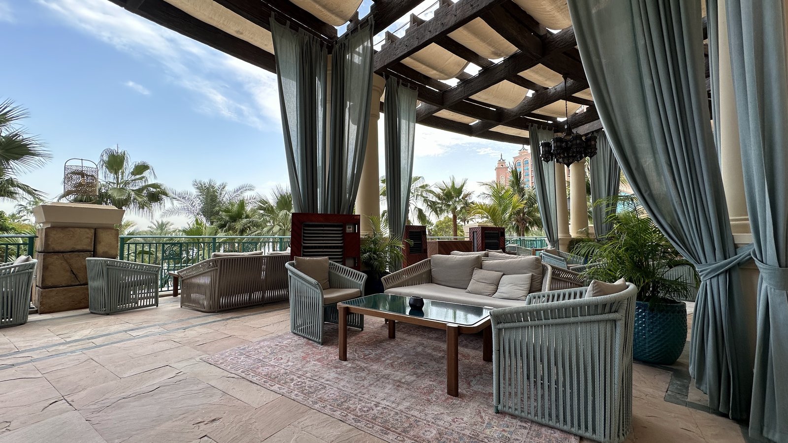 Arabian Terrace Lounge
